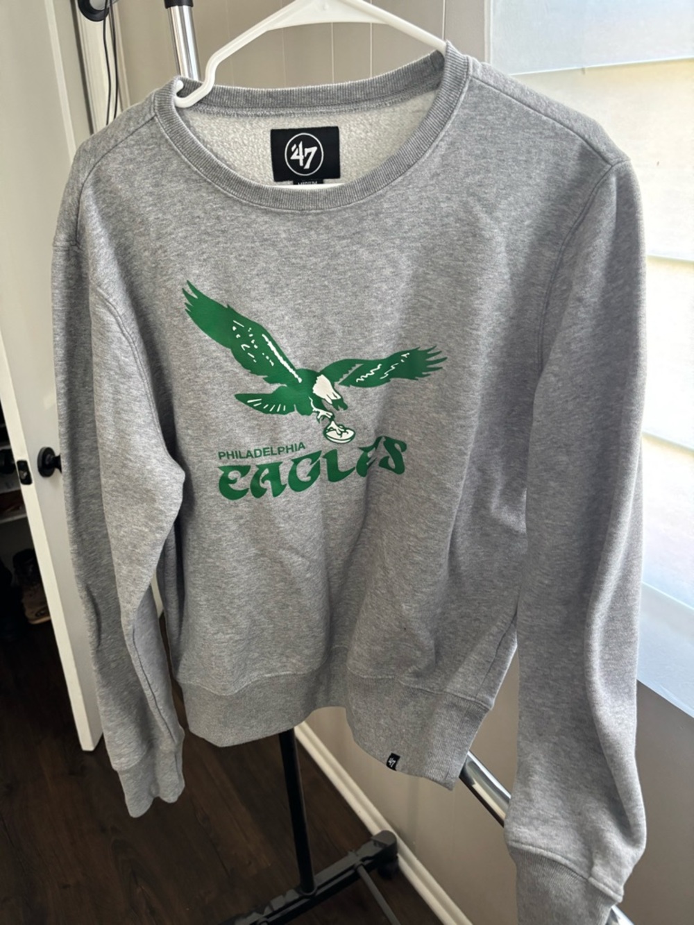 47 Brand Philadelphia Eagles Gray Sweatshirt with Green Eagle Logo